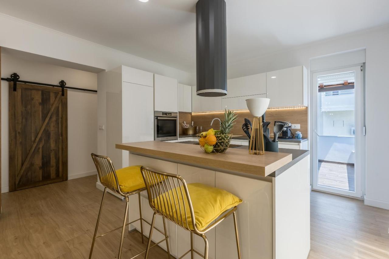 Apartment & Room Ileana สปลิท ภายนอก รูปภาพ